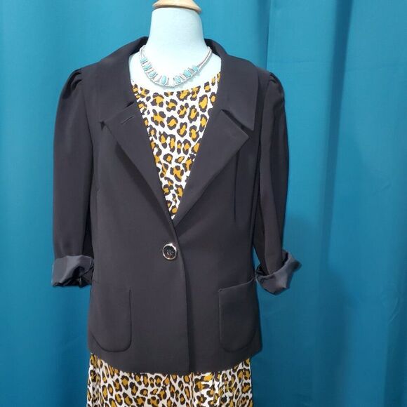 John Meyer of Norwich Jackets & Blazers - Dillard’s John Meyer Classic Black Blazer w/ paisley silky lining size 14